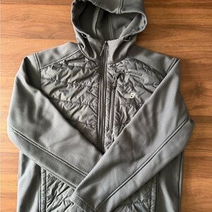 New Balance Men's Gray Quilted Hybrid Hoodie